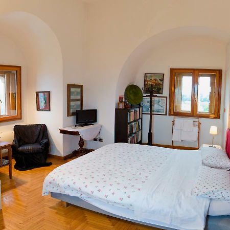 La Torre Di Ro Panzió Nápoly Kültér fotó